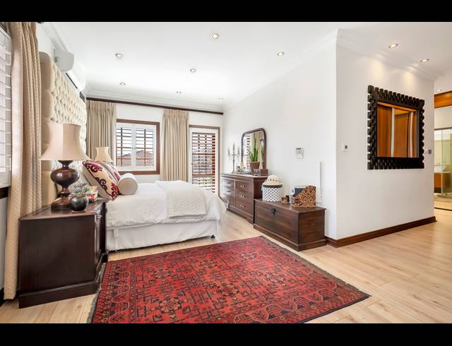 4 BEDROOM HOUSE FOR SALE IN HYDE PARK